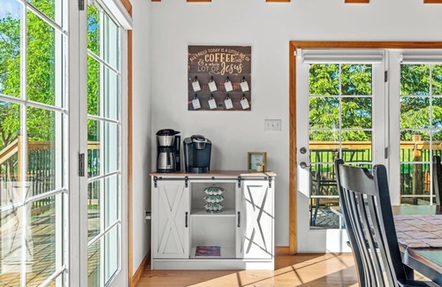 Honey Grove House | Mountain Serenity Retreat