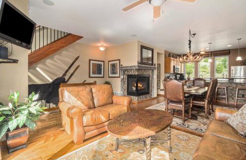 Rendezvous House | Mountain Townhome W Balcony & Bbq