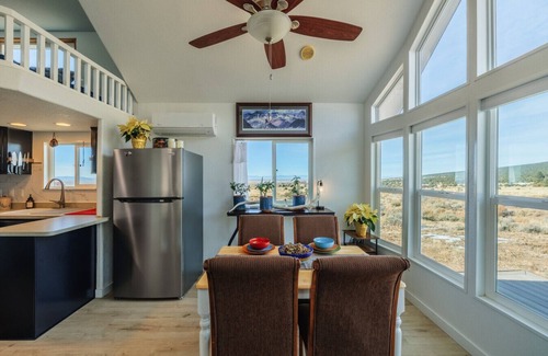 Blanca Cottage | Mountain Valley Dark Sky Cottage
