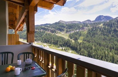 Isola Apartment | Mountain view at Isola 2000! #218