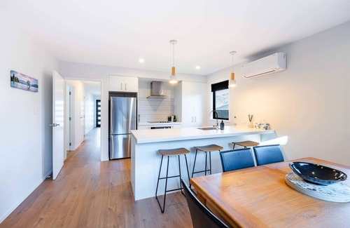Wanaka House | Mountain View Haven T