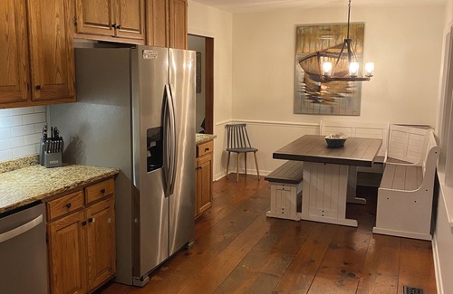 Huddleston House | Mountain View, Quiet Cove, Hot Tub, Fire Pit, Two-Tier Dock, & much more!