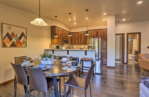 Old Town House | Mountain View Retreat, Walk to Winter Park Gondola