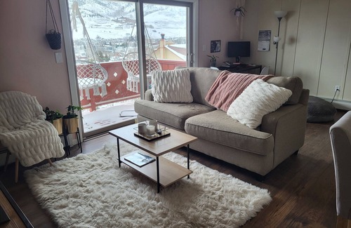 Dillon Condo | Mountain Views in Cozy 1 Bedroom