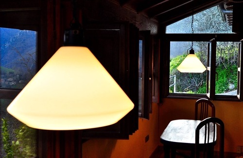 Santovena Apartment | Mountain views in Picos de Europa. Secret