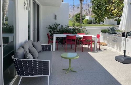 Canyon View Estates House | Mountain Views in Iconic Mid-Century Modern Canyon View Estates!