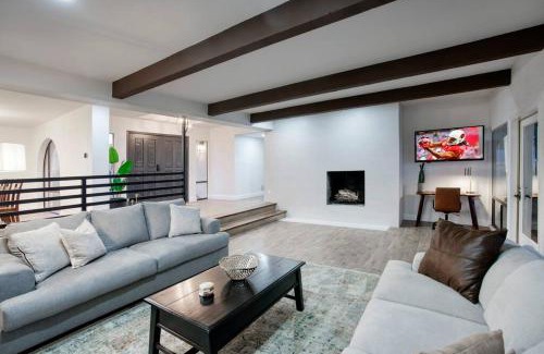 Fountain Hills House | Mountain Vista - 5BR Home with Mountain Views