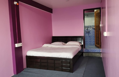 Darjeeling Bed & Breakfast | Mountaineers Stay