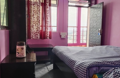 Darjeeling Bed & Breakfast | Mountaineers Stay