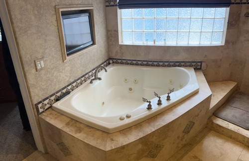 Mountain Park Ranch House | Mountainside-Luxury Estate