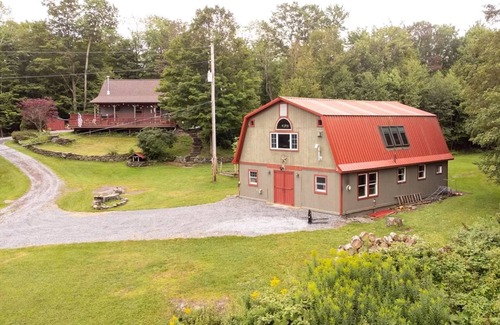 Margaretville Cabin | Mountaintop Catskills Dream Retreat