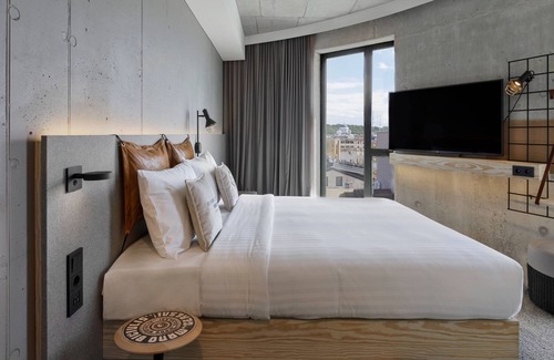 Kaunas Hotel | Moxy Kaunas Center