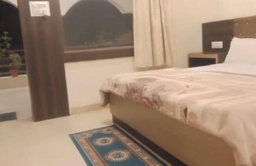 Orchha Hotel | Mridul Homestay Orchha