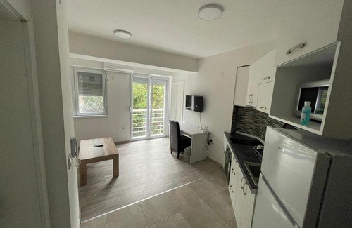 Kisela Voda Apartment | MRN Apartment