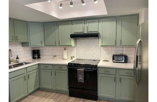 North Mountain Condo | Msg for 5%off 3Bed 2Bath King/King/Queen Beds N.PHX