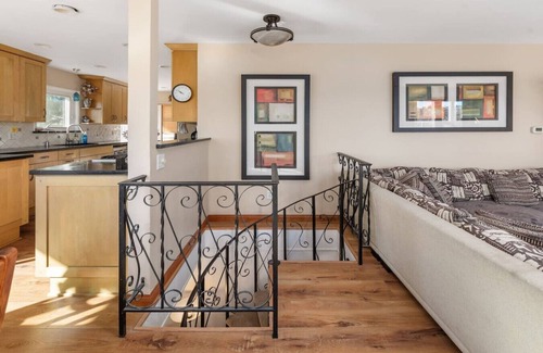 Mount Helix Apartment | Mt Helix Delight 3-4br/2ba, with YOGA room