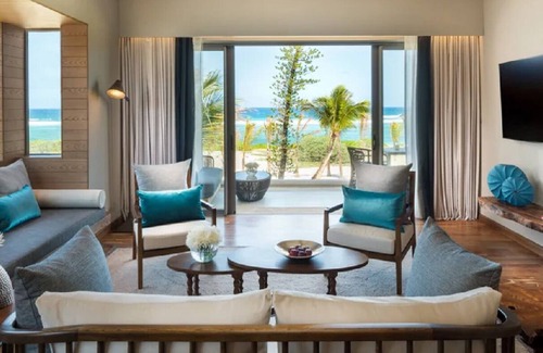 Plaine Magnien Hotel | Luxury 2 Units | Beachfront Resort | Plaine Magnien, Mauritius