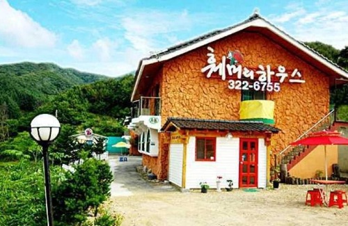 Seolcheon-myeon House | Muju Family House Pension