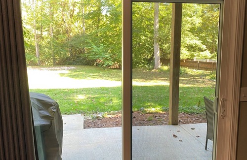 Pisgah Forest House | Mulberry House, privacy and comfort in sought after Pisgah Forest