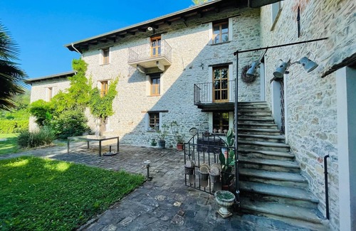 Torre Bormida House | Mulino Gorretta, en Historisk Mølle med Privat Swimmingpool