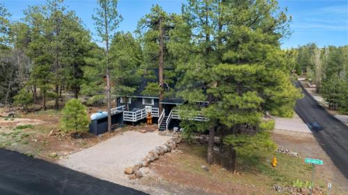 Munds Park House | Munds Bella Vita Luxury cabin nestled in pines