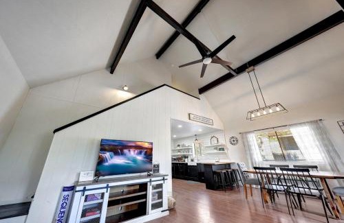 Munds Park House | Munds Bella Vita Luxury cabin nestled in pines