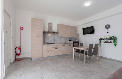 Isola Sacra Apartment | Mungo - One Bedroom Apartment, Sleeps 4