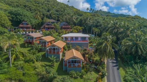 Ngatangiia House | Muri Motu Outlook