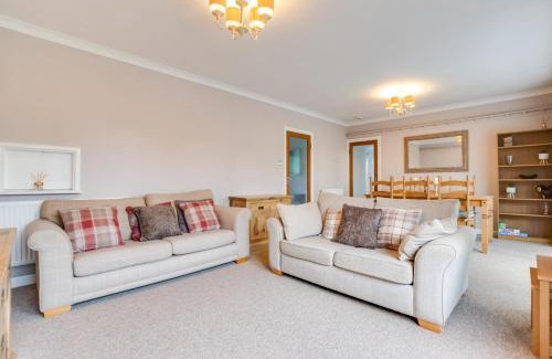 Port-Eynon House | Murmur Y Llanw