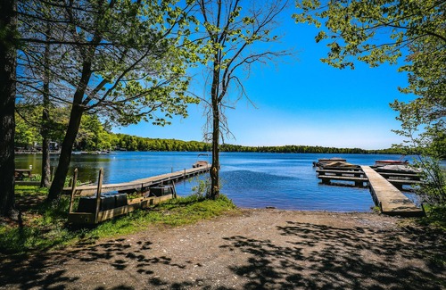 Torrance RV Rental | Muskoka Glamping Structure 5