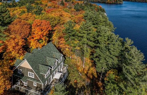 Seguin Cottage | Muskoka Island cottage on Lake Joseph