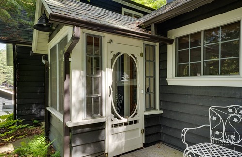 Muskoka Lakes House | Muskoka retreat located in one of the most sought after areas of Muskoka