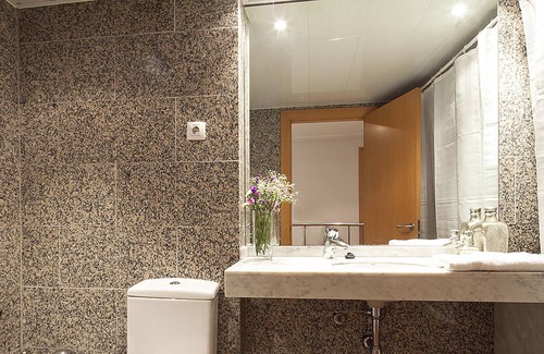 El Putget i Farro Apartment | My Space Barcelona Park Güell Apartments