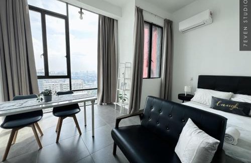 Damansara Perdana Apartment | My Studio at Empire Damansara - Netflix & Wifi