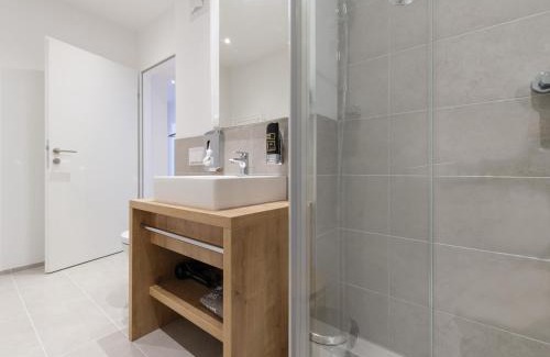 Favoriten Apartment | MyFavorit Apartments - Spacious Apartments next to Puplic Transport U1 direct connection to Citycenter