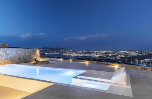 Kanalia Apartment | Mykonos Actor’s Villa. 3 bedrooms, private pool.