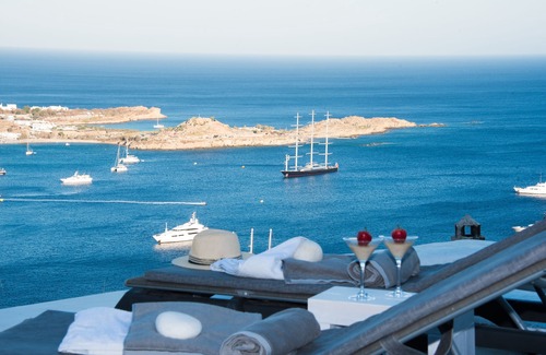 Psarou Villa | Mykonos Psarou Place