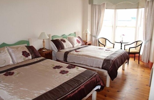 Kilkee House | Myles Creek Guesthouse