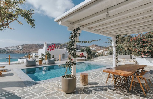Platis Gialos Villa | MyMykonos Villa I beachfront