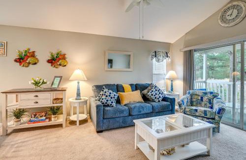 Carolina Forest Apartment | Myrtle Beach Golf Course Condo with Pool Access!
