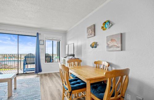 Myrtle Beach House | Myrtle Beach Resort A105