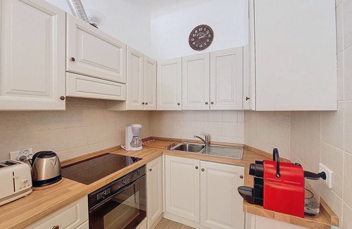 Les Baumettes Apartment | N&J - VILLA FAY - Promenade - Near Beach