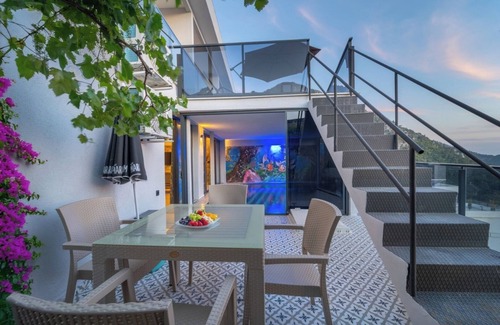 Faralya Villa | n VILLA-11890 - 3+1 charming holiday villa with sea view, heated pool, jacuzzi,