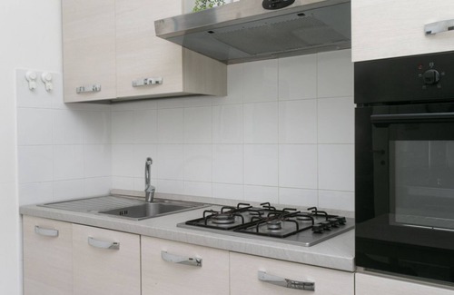 Numana Apartment | N050 - Numana, three-room apartment in the center with porch and parking space