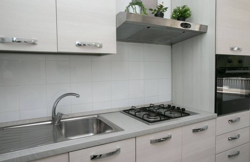 Numana Apartment | N050 - Numana, three-room apartment in the center with porch and parking space