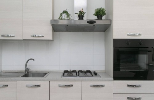 Numana Apartment | N050 - Numana, three-room apartment in the center with porch and parking space
