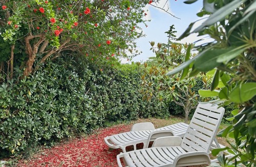 Villaggio Taunus Apartment | N106 - Numana, villa with garden and right sea view
