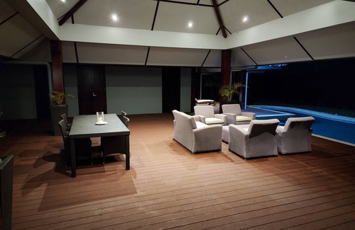 Nadi Villa | Naisoso Island River Side