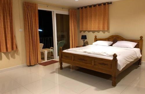 Sa Khu Apartment | Naithon Beach Residence