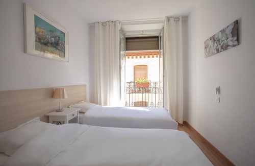 Literary Quarter House | nalon inn